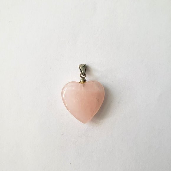 Rose Quartz Heart Gemstone Pendant - Picture 1 of 3